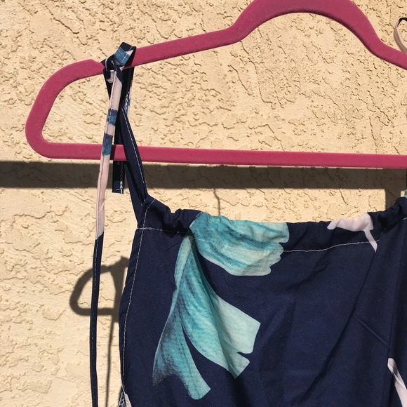 Palm Leaf Floral Romper - Picture 4 of 6